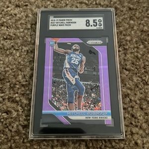2018-19 Panini Prizm Mitchell Robinson Purple Wave SGC 8.5 Golden Knight sig